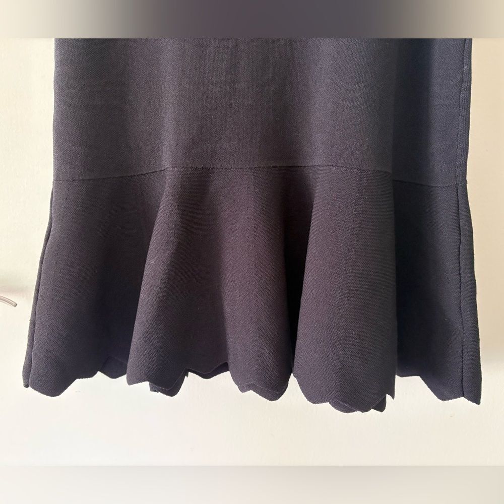 Eliza J Black Rib Sweater Dress L Off Shoulder Scallop Trumpet Knee Midi Knit - Picture 6 of 10